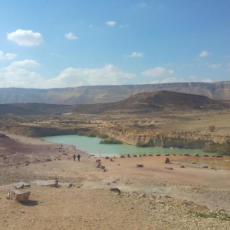 הבית ליד המצוק By The Cliff Micpe Ramon Zewnętrze zdjęcie